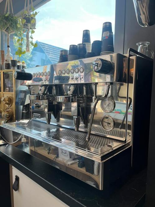 Rocket Espresso Linea Professionale - 2 groep, Witgoed en Apparatuur, Koffiezetapparaten, Gebruikt, Gemalen koffie, Koffiebonen
