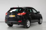Hyundai ix35 2.0i Style Automaat | Trekhaak | Dealer Onderho, Auto's, Gebruikt, Zwart, 4 cilinders, Leder en Stof