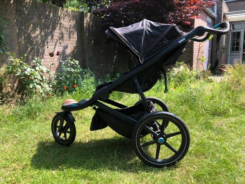 Thule kinderwagen urban gilde, Kinderen en Baby's, Kinderwagens en Combinaties, Gebruikt, Kinderwagen, Overige merken, Luchtbanden
