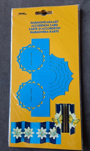 CreAties Harmonicakaart Accordion Card Knipvel - Nieuw beschikbaar voor biedingen