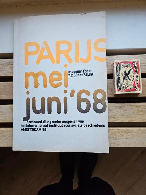 3 Boeken PARIJS MEI 1968, Boeken, Politiek en Maatschappij, Gelezen, Maatschappij en Samenleving, Europa, Verzenden