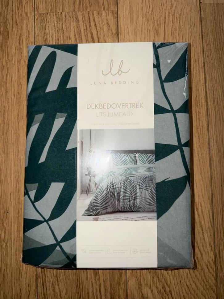 Nieuw dekbedovertrek 240x220 - Groen/Grijs plantmotief, Huis en Inrichting, Slaapkamer | Beddengoed, Nieuw, Dekbedovertrek, Tweepersoons