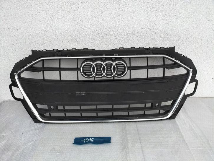 AUDI A4 8W0 GRILLE, Auto-onderdelen, Overige Auto-onderdelen, Audi, Gebruikt, Ophalen of Verzenden