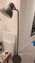IKEA Hektar Vloerlamp - Industrieel Design, Huis en Inrichting, Ophalen, 100 tot 150 cm, Zo goed als nieuw, Metaal