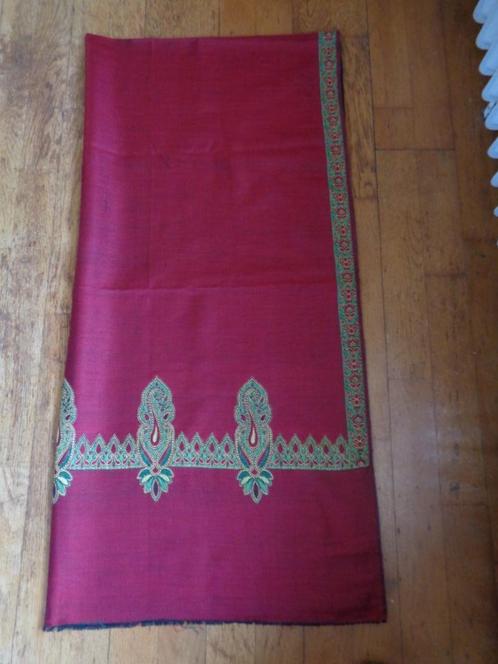 OSWAL SHAWLS wollen sjaal, Kleding | Dames, Mutsen, Sjaals en Handschoenen, Zo goed als nieuw, Sjaal, Ophalen of Verzenden