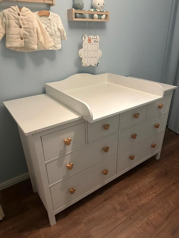 Ikea Hemnes Commodekast + Boekenkast & Verschoonkleed, Kinderen en Baby's, Kinderkamer | Commodes en Kasten, Commode, 105 cm of meer