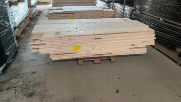 Bundels 28mm vuren en grenen timmerpanelen 2 sortering beschikbaar voor biedingen