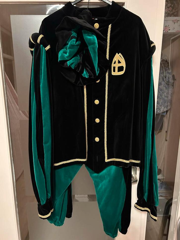 Nieuw Zwarte Piet Kostuum XXL - Echt Fluweel, Diversen, Sinterklaas, Nieuw, Ophalen of Verzenden