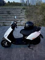 Piaggio Zip 4 Takt (wit), Fietsen en Brommers, Scooters | Piaggio, Ophalen, Maximaal 45 km/u, Zip, Zo goed als nieuw