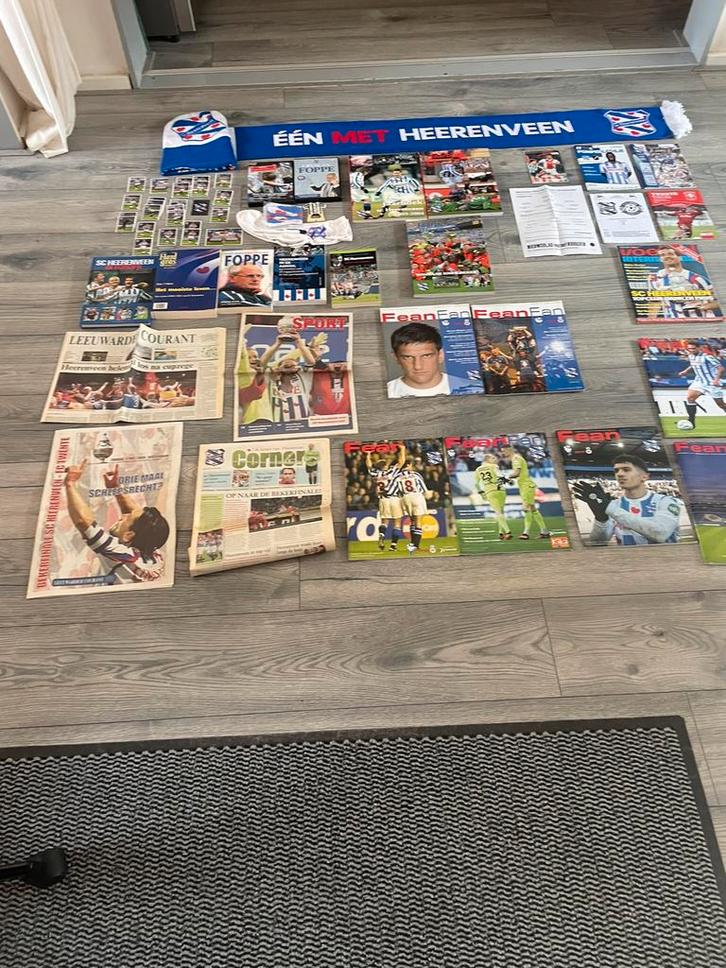 Nog een Partijtje mooie Voetbal Items over FC Heerenveen, Verzamelen, Sportartikelen en Voetbal, Gebruikt, Overige typen, Overige binnenlandse clubs