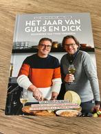 Het jaar van Guus en Dick, Boeken, Kookboeken, Hoofdgerechten, Dick Middelweerd; Guus Meeuwis, Nieuw, Ophalen of Verzenden