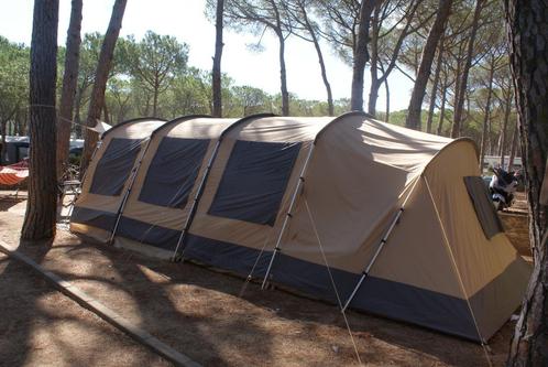 4 persoons tent met dubbele luifel, Caravans en Kamperen, Tenten, tot en met 4, Zo goed als nieuw, Ophalen