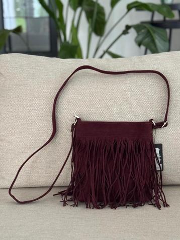 Damestassen in de nieuwe mode kleur Bordeaux beschikbaar voor biedingen