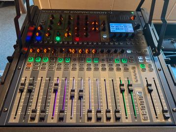 Soundcraft SI Expression 1 incl 16ch stagebox en flightcases beschikbaar voor biedingen