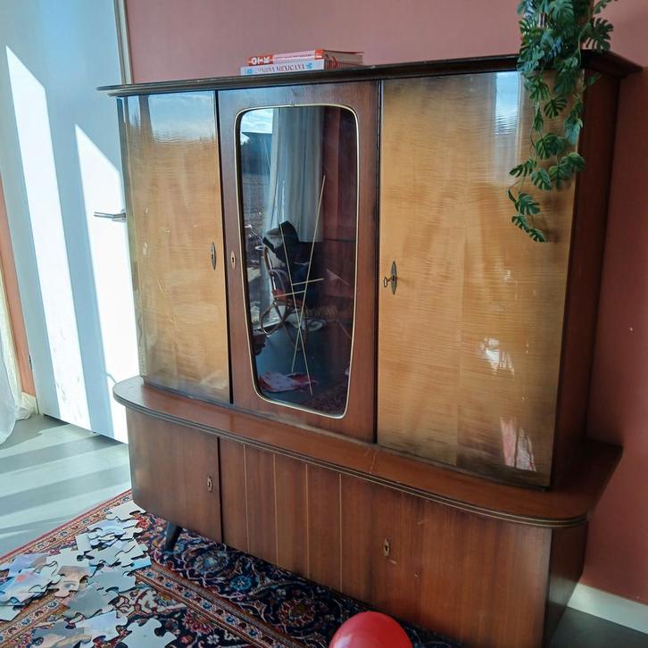 Vintage kast met drankenkabinet en vitrine, Huis en Inrichting, Kasten | Buffetkasten, Gebruikt, 150 tot 200 cm, 150 tot 200 cm