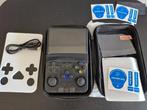 R36S Retro Handheld Gaming Console – Dubbelglas + Hardcase!, Spelcomputers en Games, Overige typen, Nieuw, Ophalen of Verzenden