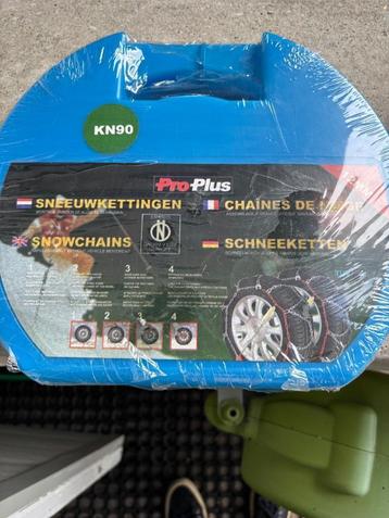Sneeuwketting  beschikbaar voor biedingen