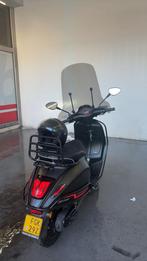 Vespa Sprint E5 NOTTE Full options 2021., Fietsen en Brommers, Scooters | Vespa, Ophalen, Maximaal 45 km/u, Vespa S, Zo goed als nieuw
