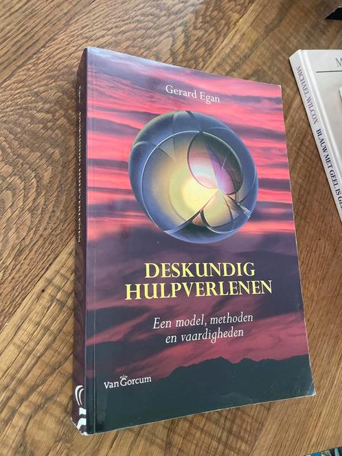 Deskundig Hulpverlenen - Gerard Egan, Boeken, Psychologie, Gelezen, Overige onderwerpen, Ophalen of Verzenden