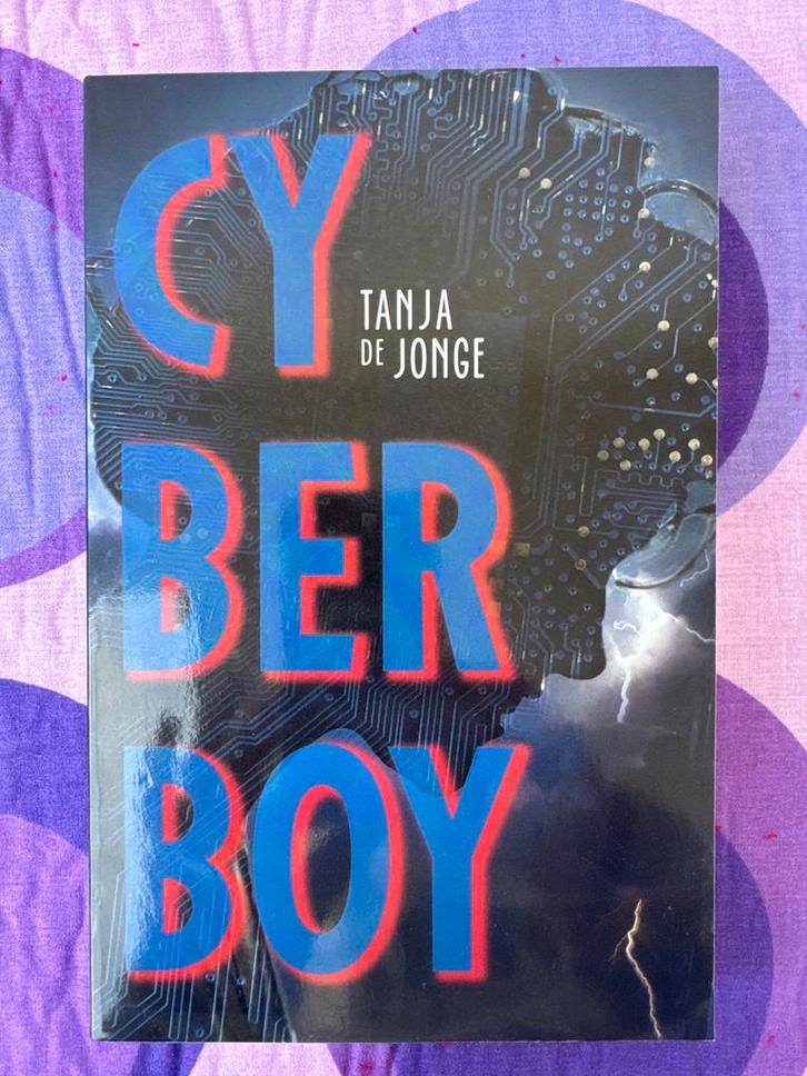 Cyberboy - Tanja de Jonge, Boeken, Science fiction, Zo goed als nieuw, Verzenden