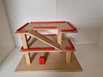 Houten garage, Kinderen en Baby's, Speelgoed | Houten speelgoed, Ophalen of Verzenden, Gebruikt, Overige typen