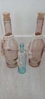 Leuke glazen flessen vazen met koord, Overige kleuren, Ophalen of Verzenden, Minder dan 50 cm, Glas