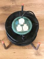 Verlengsnoer op haspel 25 meter met 3 stopcontacten, Ophalen of Verzenden, Gebruikt, Kabel of Snoer