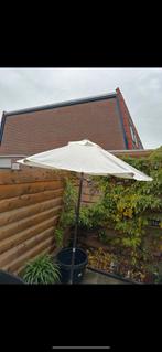Nieuwe witte parasol met knikfunctie, Tuin en Terras, Parasols, Ophalen, Kantelbaar, Nieuw, 1 tot 2 meter