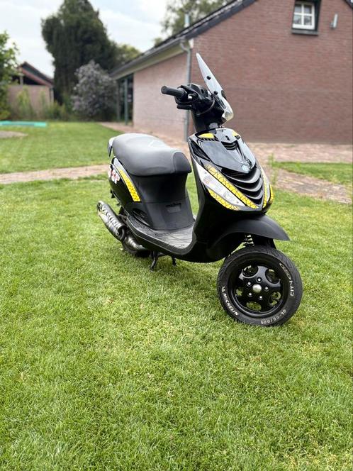 Zip sp h2o orgineel 70cc, Fietsen en Brommers, Scooters | Piaggio, Zo goed als nieuw, Zip, Ophalen