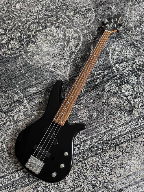 Yamaha RBX270J basgitaar, Muziek en Instrumenten, Snaarinstrumenten | Gitaren | Bas, Zo goed als nieuw, Elektrisch, Ophalen