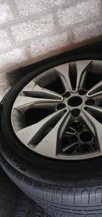 Bmw x1 originele 18 inch banden zgan all season, Ophalen of Verzenden, BMW