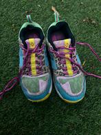 Hockeyschoenen Meisje maat 35, Sport en Fitness, Hockey, Ophalen of Verzenden, Gebruikt, Schoenen
