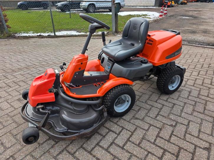 Nette Husqvarna R16 Rider 16 - Nieuw Mulch Maaidek Zitmaaier, Tuin en Terras, Zitmaaiers, Gebruikt, 90 tot 120 cm, Elektrische starter