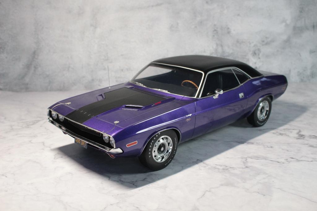 Dodge Challenger R/T Ottomobile G083 1:12, Hobby en Vrije tijd, Ophalen of Verzenden, Nieuw, 1:9 t/m 1:12, Auto