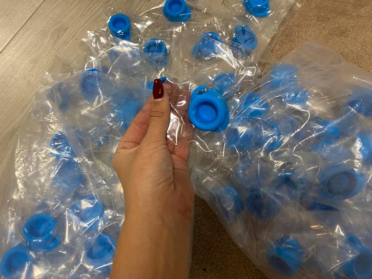 Blauwe Doppen - Grote Hoeveelheid 95 stuks, Tickets en Kaartjes, Evenementen en Festivals, Eén persoon