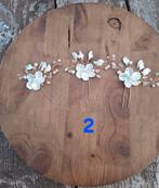 Bruid Haaraccessoires: 3 x 3D flowers Pin gold, Ophalen of Verzenden, Nieuw, Wit, Accessoires
