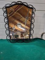 Spiegel industrieel brocante zwaar jaren 60/70, Huis en Inrichting, Woonaccessoires | Spiegels, Ophalen of Verzenden