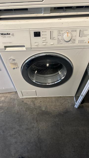 Refurbished wasmachines, drogers & vaatwassers vanaf €100, Witgoed en Apparatuur, Wasmachines, Zo goed als nieuw, Voorlader, 6 tot 8 kg
