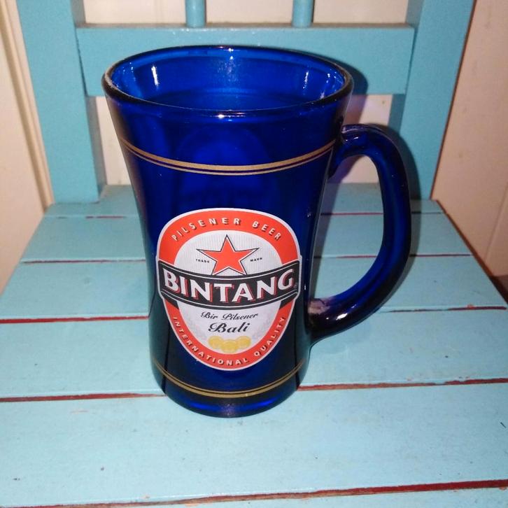 Bintang beer Bali bierpul van blauw glas, Verzamelen, Biermerken, Gebruikt, Pul(len), Overige merken, Ophalen