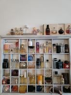 Miniatuur parfum verzameling in letterbak, Ophalen of Verzenden