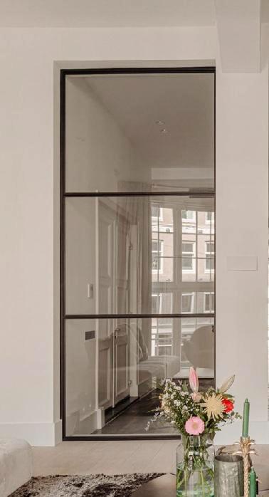 Zwart stalen raam/wand/kozijn, Doe-het-zelf en Verbouw, Glas en Ramen, Zo goed als nieuw, 160 cm of meer, 120 tot 160 cm, Veiligheidsglas