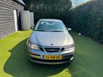 Saab 9-3 1.8 T Sport Sedan 2003 Grijs, Auto's, Saab, Voorwielaandrijving, 1998 cc, 74 €/maand, 4 cilinders