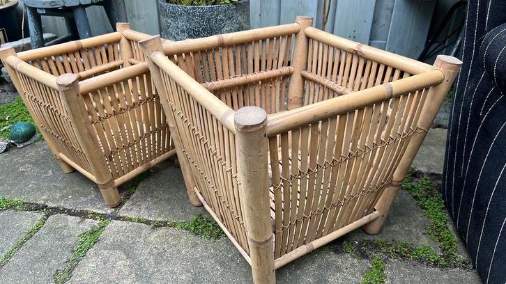 Set van twee vintage plantenbakken bamboe, Tuin en Terras, Bloembakken en Plantenbakken, Zo goed als nieuw, Hout, Tuin, 30 tot 60 cm
