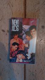 New kids on the block step by step VHS Band, Overige typen, Ophalen of Verzenden, Zo goed als nieuw