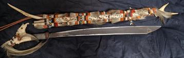 Kalimantan DAYAK Headhunters Mandau Sword & Knife & Scabbard beschikbaar voor biedingen