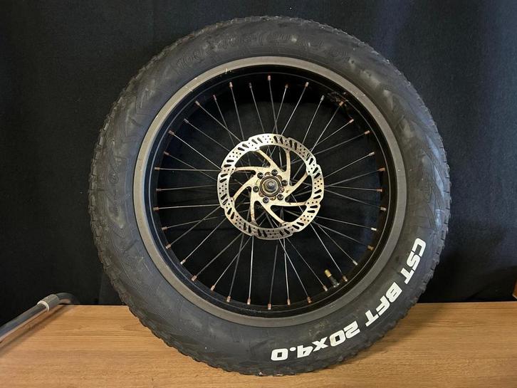 Esmaster Fatbike voorvelg + band, Fietsen en Brommers, Fietsonderdelen, Gebruikt, Mountainbike, Band, Ophalen of Verzenden