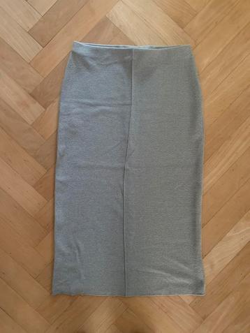 Knitted rok Zara grijs L/40 beschikbaar voor biedingen