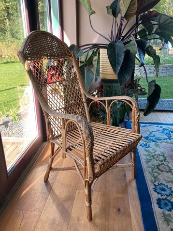 Vintage rotan stoel Bohemian beschikbaar voor biedingen