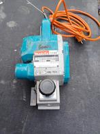 Makita houtschaaf 1100.   950 w, Doe-het-zelf en Verbouw, Schaafmachines, Ophalen, Gebruikt