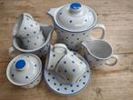 Servies Dots, Ophalen